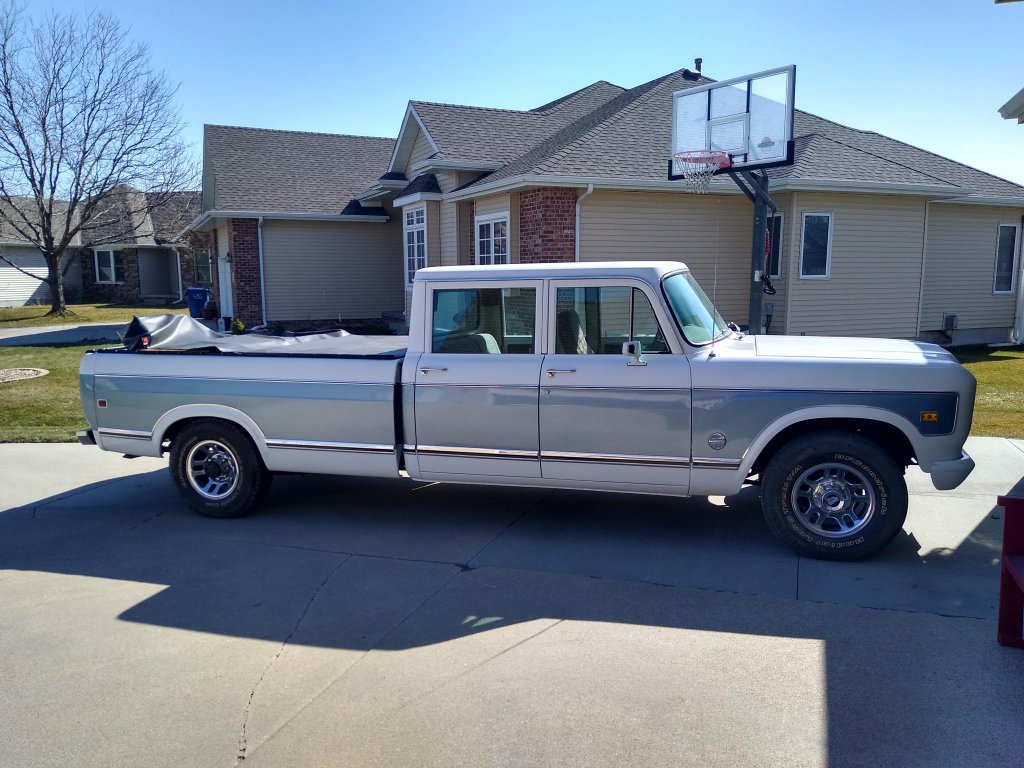 1974 Truck.jpg