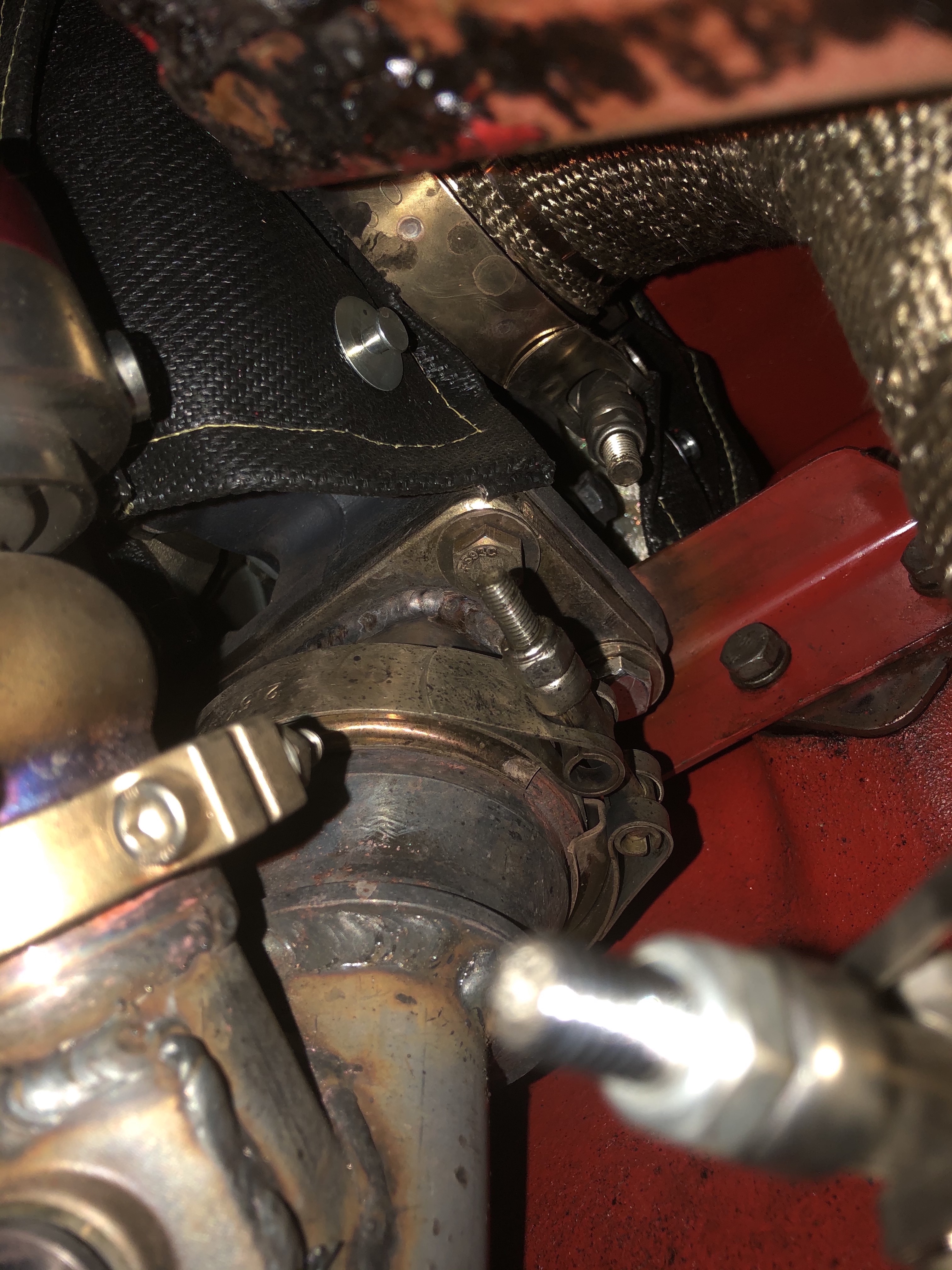 Turbo bracket copy.jpg