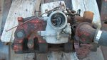 IHC 196 INTAKE MANIFOLD 317054-C2 commanche 009.jpg