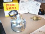 S & W oil gauge & send unit 002.jpg