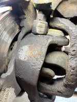 Driver Knuckle Bashing 2.jpg